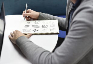 揭秘干洗行业领军人物—干洗品牌何总监22的传奇故事