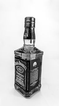 美国品牌平价粉底液的选购指南