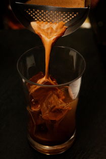 品牌酒能放冰箱吗？揭秘酒类储存的奥秘！