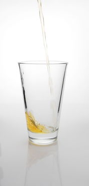 漱口水品牌大揭秘，四大热门品牌深度解析