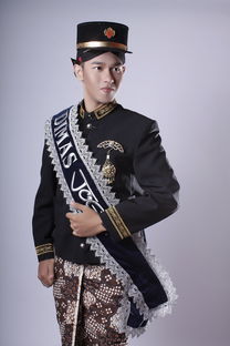 探索老年男士汉服，传统与现代的完美融合